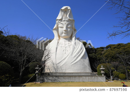 March 1345 Ofuna Kannon / Ofuna Kannonji Temple 87697598