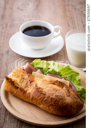 早餐吃三明治 早餐吃三明治 87698697