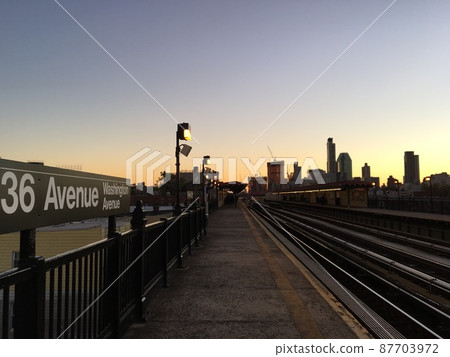 Station in Queens, New York at dusk 87703972