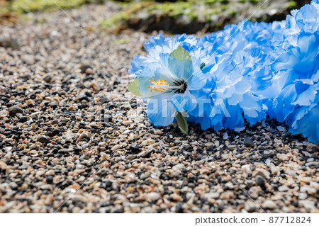 Creative miscellaneous goods Hawaiian Ray Rock Coast Handmade Blue Blu-ray blue 87712824