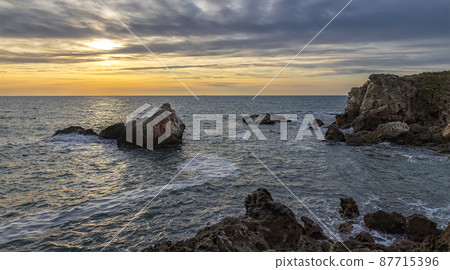 spectacular coastline spectacular coastline 87715396