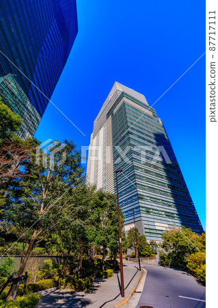 Roppongi Grand Tower and Roppongi Tea Cube, a cityscape of Roppongi, Minato-ku, Tokyo 87717111