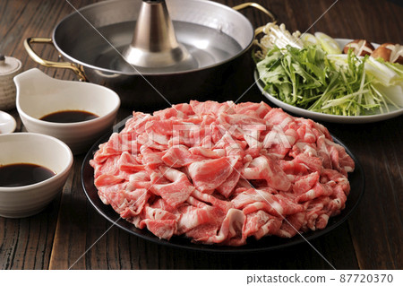 北海道豬肩肉涮涮鍋 87720370