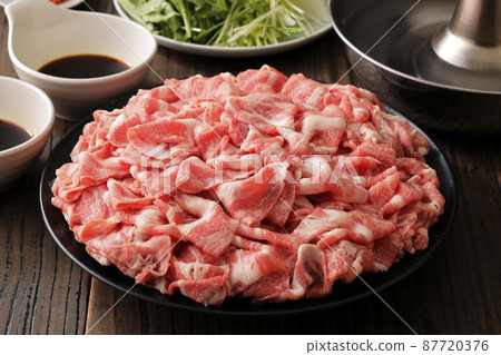 Shabu-shabu of Hokkaido pork shoulder loin 87720376