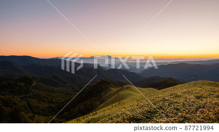 Shinshu Venus Line, the dawn of Mt. Miune 87721994