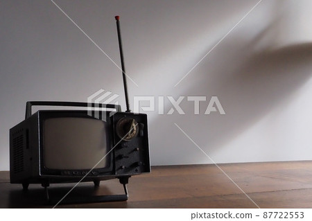 Retro TV 87722553
