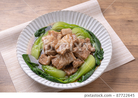 Boiled pork roses in vinegar Boiled pork roses in vinegar 87722645
