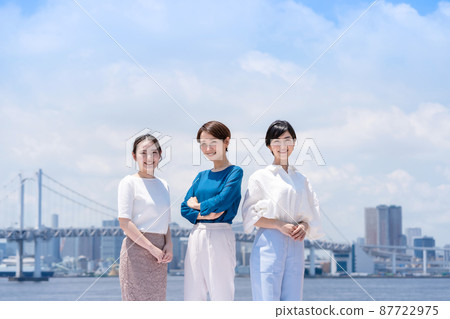 Business image female blue sky city Business image female blue sky city 87722975