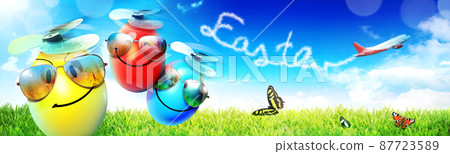 Beautiful Easter background with colorful Easter eggs Beautiful Easter background with colorful Easter eggs 87723589