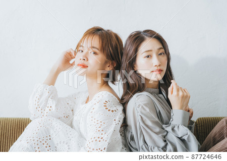 Hairstyle 2 shot pair Hairstyle 2 shot pair 87724646