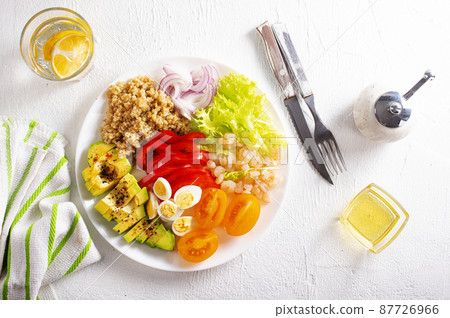 Shrimp salad with avocado, tomatoes and quail eggs. diet food Shrimp salad with avocado, tomatoes and quail eggs. diet food 87726966