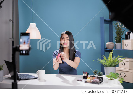 Behind the scene of asian influencer filming make up brush review Behind the scene of asian influencer filming make up brush review 87742383