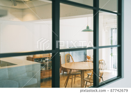 Interior window 87742679
