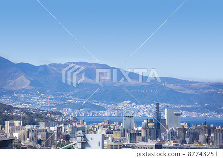 Oita city area and Beppu Bay view 87743251