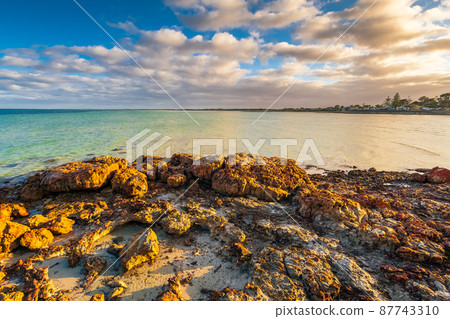 Moonta Bay foreshore with caravan park in the background, South Australia 87743310