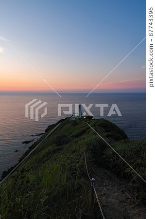 新潟縣/角田岬燈塔黃昏 新潟縣/角田岬燈塔黃昏 87743396