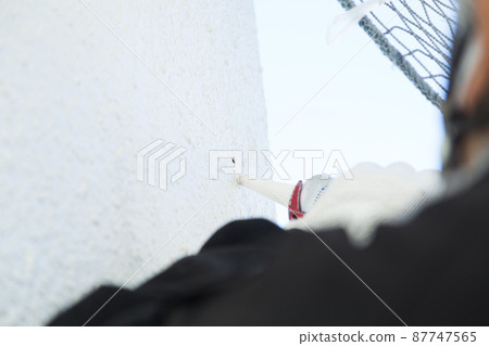 Sealing work Sealing work 87747565