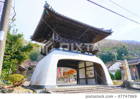 [Setouchi 33 Kannon Sacred Ground] No. 12 Bell Tower Gate of Anjuin 1 Naka-ku, Okayama City, Okayama Prefecture 87747869