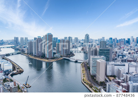 Aerial view of the Sumida River 87748436