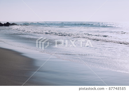 Sunrise over Atlantic Ocean Sunrise over Atlantic Ocean 87748585