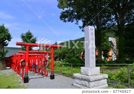Akatorii of Kawarazaki Inari Shrine in Minano Town, Chichibu District, Saitama Prefecture 87748927