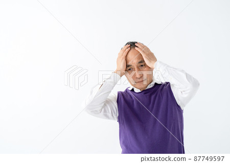 老人擔心的想法 87749597