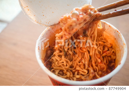 Spicy cup ramen 87749904