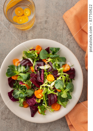 Mixed salad with boiled carrots and beetroot Mixed salad with boiled carrots and beetroot 87750622
