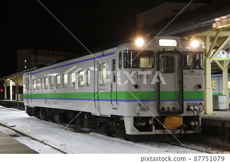 根室本線 Kiha 40 型(新德⇔釧路) 根室本線 Kiha 40 型(新德⇔釧路) 87751079