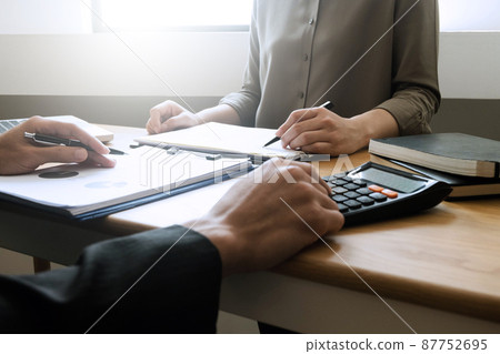 Businessman working process at office.people coworkers work together, making conversation with partners. Businessman working process at office.people coworkers work together, making conversation with partners. 87752695