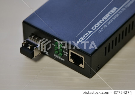 Media converter Media converter 87754274