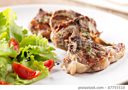 Grilled lamb chops with mixed salad. High quality photo 87755510