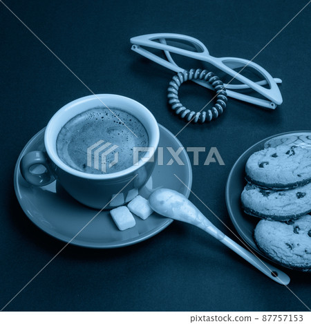 Coffee break during working day, creative people, advertising business concept Coffee break during working day, creative people, advertising business concept 87757153