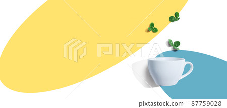 Shamrock leaves with coffee cup Shamrock leaves with coffee cup 87759028
