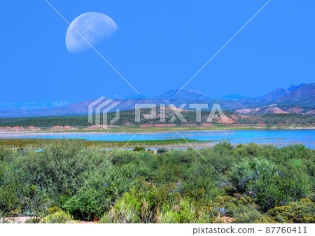 Roosevelt Lake and Moon 87760411