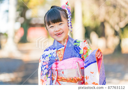7-year-old Shichigosan 87763112