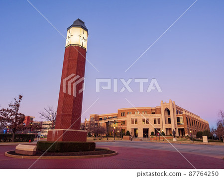 Sunset view of the College of Allied Health of University of Oklahoma Health Science Campus Sunset view of the College of Allied Health of University of Oklahoma Health Science Campus 87764250