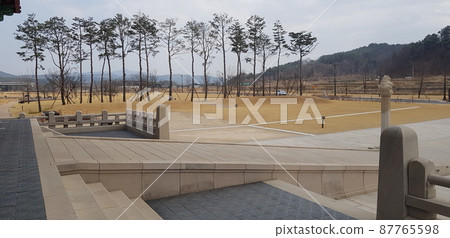國立公園、慶州、王陵、月井橋、雞林森林 國立公園、慶州、王陵、月井橋、雞林森林 87765598