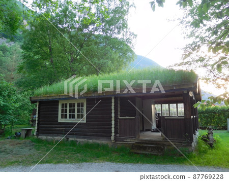 Norwegian Laerdal grass roof building Norwegian Laerdal grass roof building 87769228