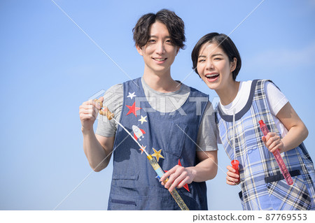 Image that can be used for recruiting nursery teachers and caregivers 87769553