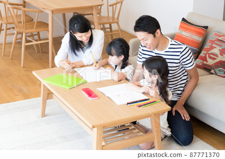 parent and child studying parent and child studying 87771370