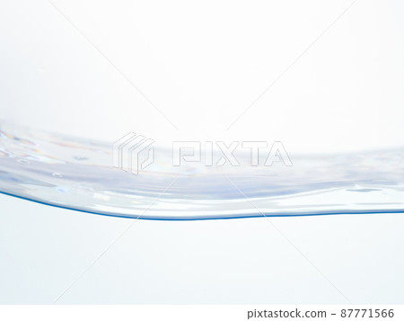 水面流平靜 87771566