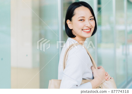 女商人 女商人 87774318