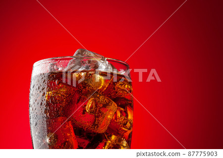 Cola with ice Cola with ice 87775903