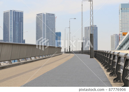 通往市中心的高速公路 城市形象 通往市中心的高速公路 城市形象 87776906