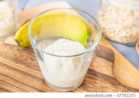 製作隔夜燕麥 87781255