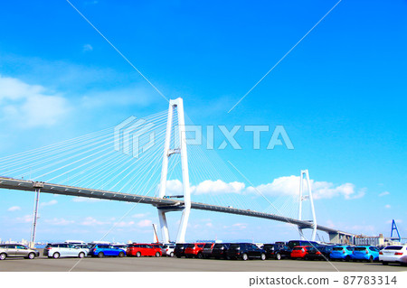 Scenery of the famous port Triton crossing the port of Nagoya 87783314