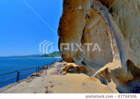 Onigajo, Shichiri Mihama and the horizon, a demon lookout suitable for watching, World Heritage Site, Kumano, Kumano City, Mie Prefecture (1) 87784306