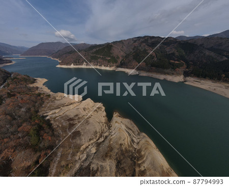 Autumn Miboro Lake, taken in November 2021 aerial photography 87794993