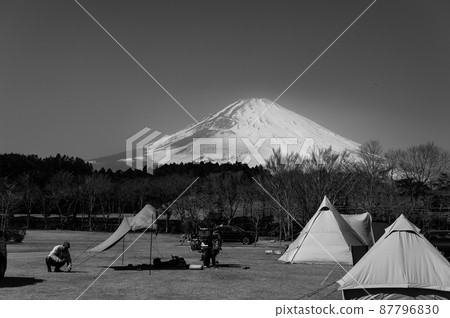 可眺望富士山的露營地 可眺望富士山的露營地 87796830